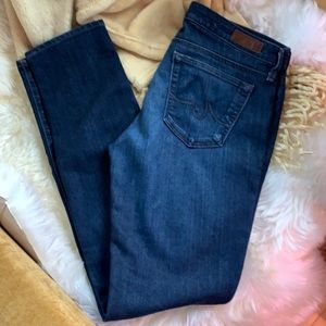 AG Adriano Goldschmied The Stilt Cigarette leg; skinny jeans. Size 28